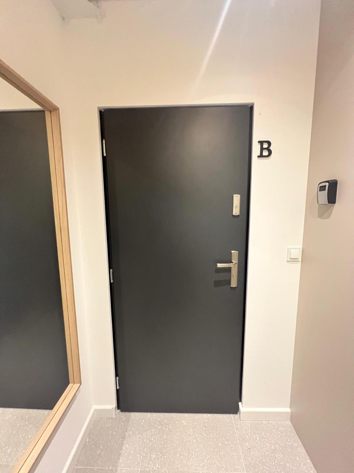 Mieszkanie Blisko Radomskiego Centrum Onkologii Eksteriør bilde